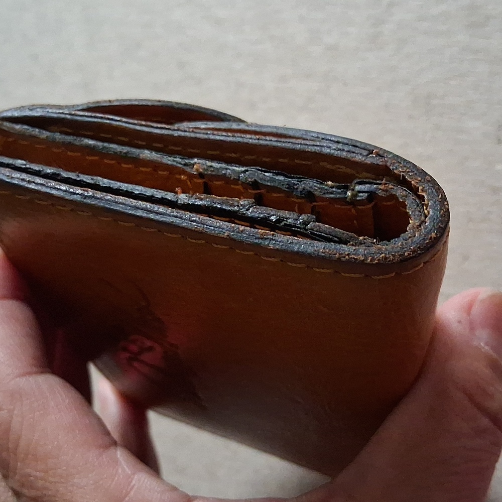 Patricia Nash Distressed. Wallet And Coin. - Picture 3 of 8